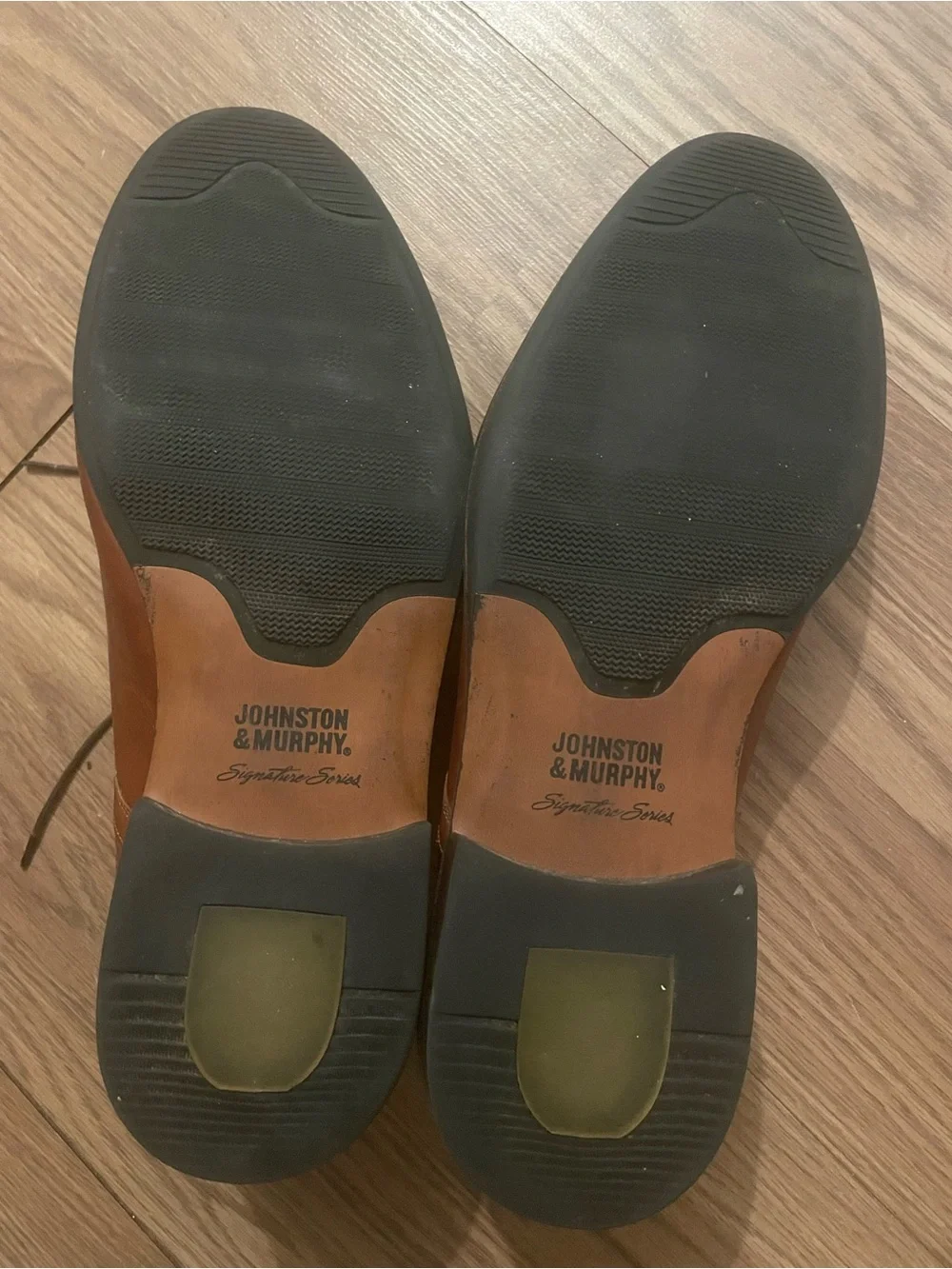 Johnston & Murphy Tan/Brown Leather Cap-Toe Derby Oxfords
